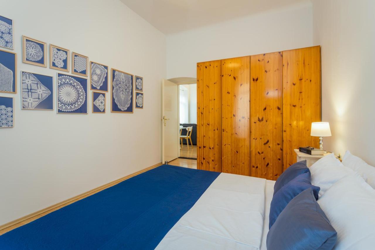 Apartman Lussi プーラ エクステリア 写真