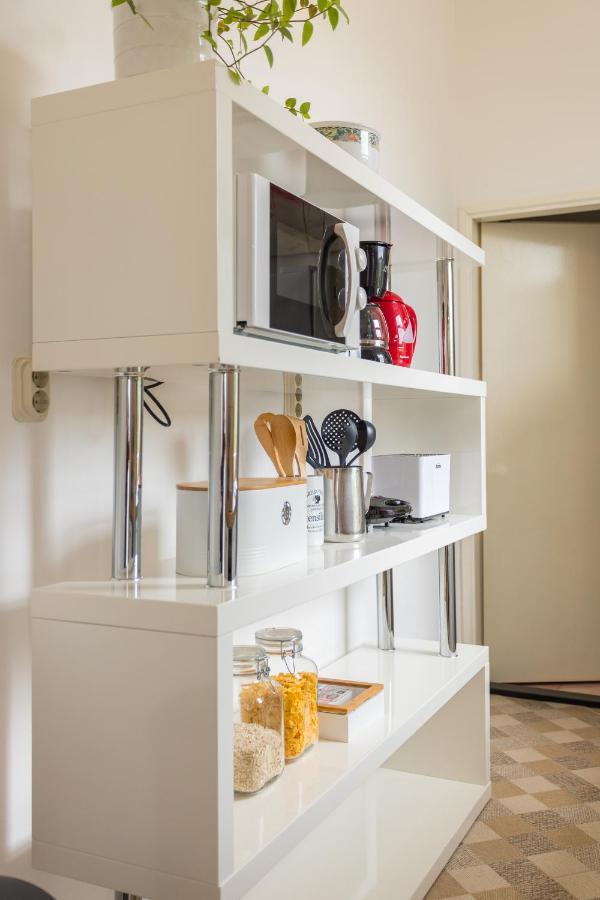 Apartman Lussi プーラ エクステリア 写真