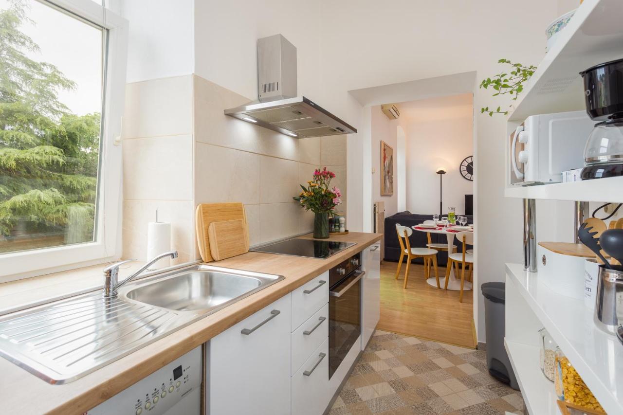 Apartman Lussi プーラ エクステリア 写真
