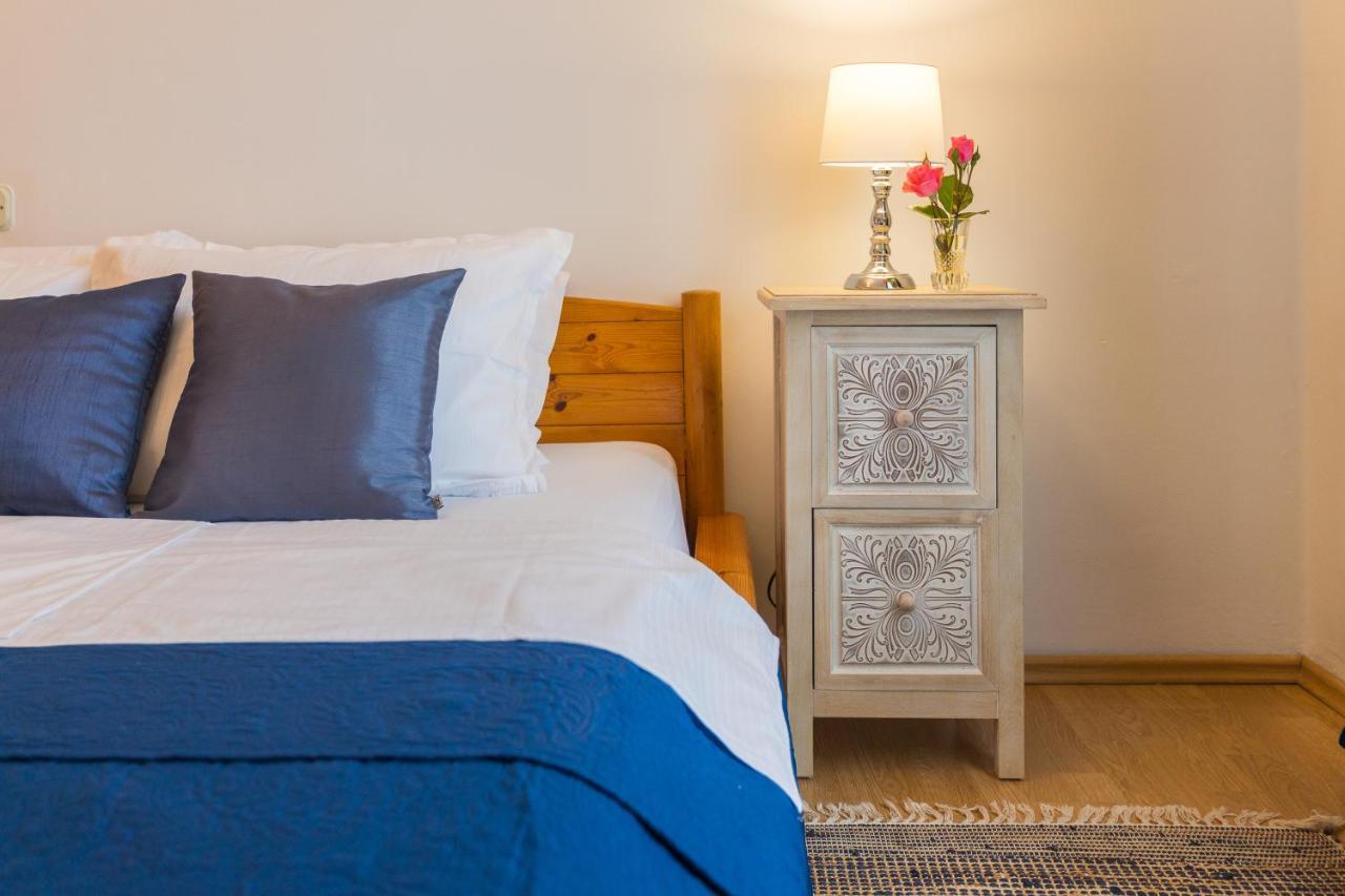 Apartman Lussi プーラ エクステリア 写真
